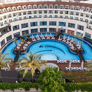 Meder Resort Hotel